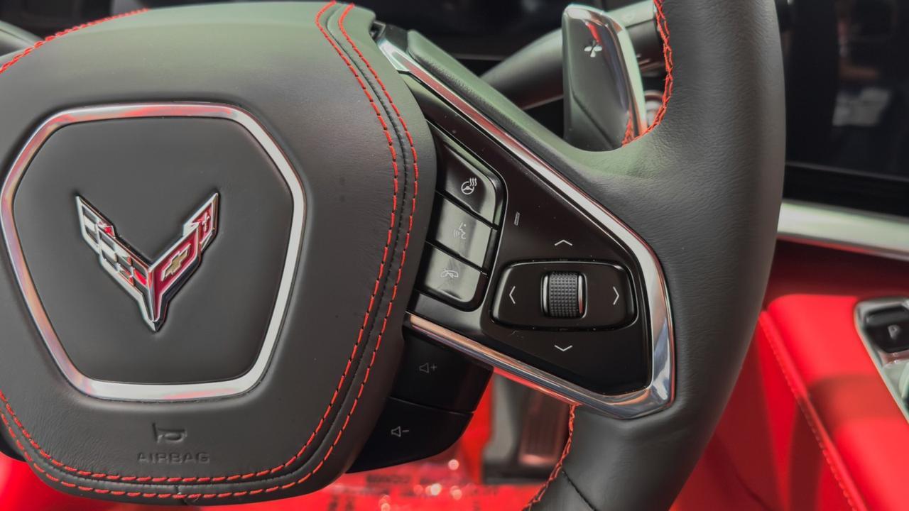 2024 Chevrolet Corvette Stingray Premium Conv 3LT w/ Z51 Performance Package Tallmadge OH