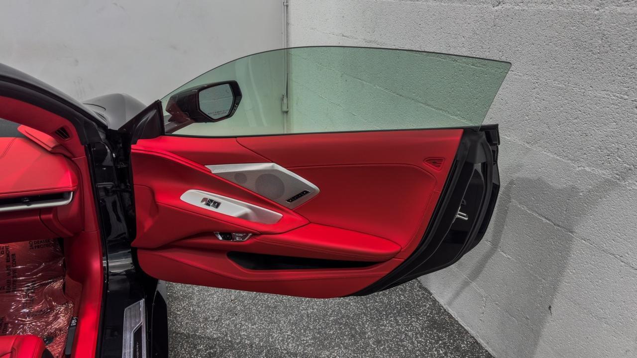 2024 Chevrolet Corvette Stingray Premium Conv 3LT w/ Z51 Performance Package Tallmadge OH