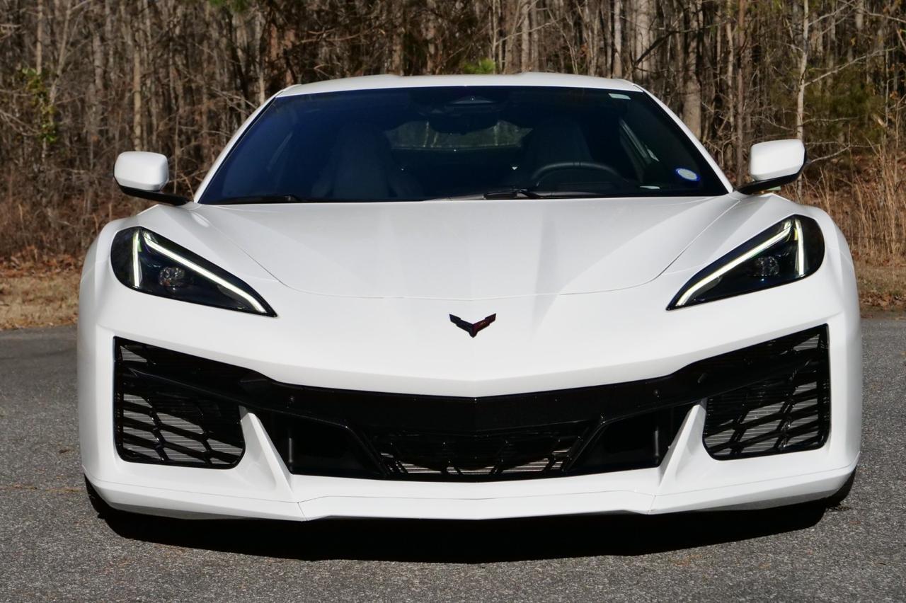 2024 Chevrolet Corvette Z06 2LZ / Front Lift Adjust / 5.5L V8! Lincolnton NC
