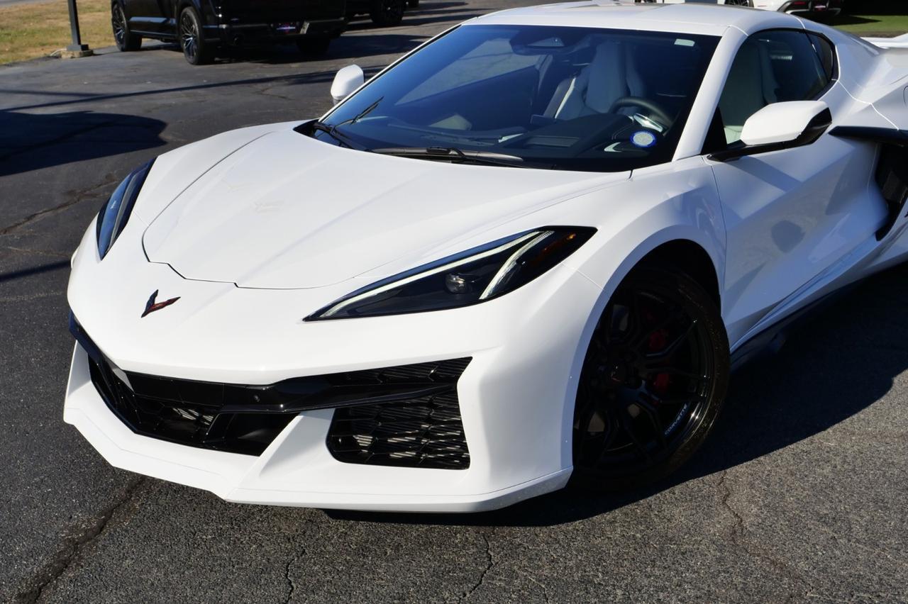 2024 Chevrolet Corvette Z06 2LZ / Front Lift Adjust / 5.5L V8! Lincolnton NC