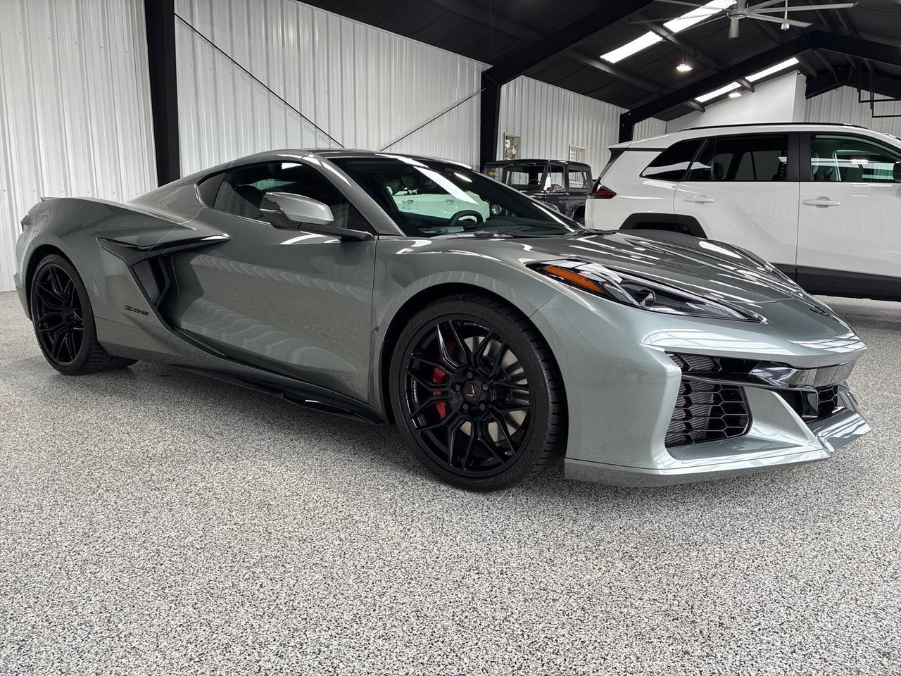 2024 Chevrolet Corvette Z06, Coupe, 2LZ, Front Lift, Dual Roof, Spider Design Wheels Houston TX