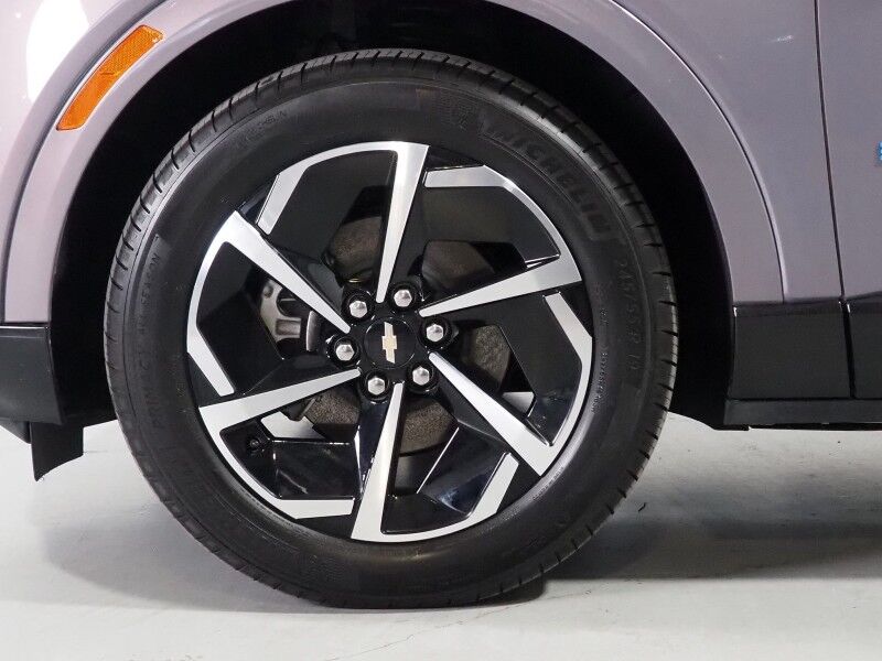 2024 Chevrolet Equinox EV 2LT *NAVIGATION, ADAPTIVE CRUISE, SAFETY ALERTS, COLOR TOUCHSCREEN, 360 VIEW CAMERAS, HEATED SEATS/STEERING, REMOTE START, POWER LIFTGATE, 19 INCH WHEELS Round Rock TX