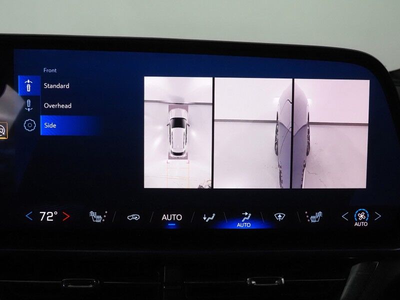 2024 Chevrolet Equinox EV 2LT *NAVIGATION, ADAPTIVE CRUISE, SAFETY ALERTS, COLOR TOUCHSCREEN, 360 VIEW CAMERAS, HEATED SEATS/STEERING, REMOTE START, POWER LIFTGATE, 19 INCH WHEELS Round Rock TX