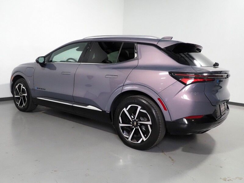 2024 Chevrolet Equinox EV 2LT *NAVIGATION, ADAPTIVE CRUISE, SAFETY ALERTS, COLOR TOUCHSCREEN, 360 VIEW CAMERAS, HEATED SEATS/STEERING, REMOTE START, POWER LIFTGATE, 19 INCH WHEELS Round Rock TX