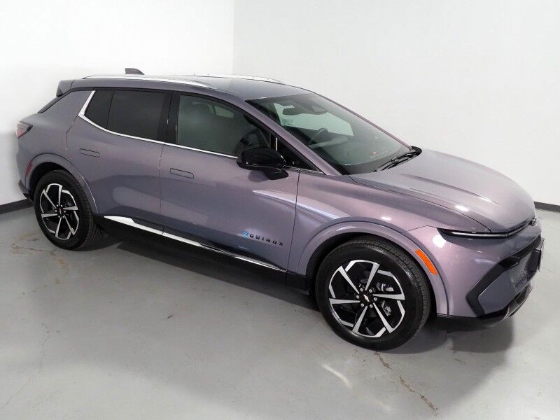 2024 Chevrolet Equinox EV 2LT *NAVIGATION, ADAPTIVE CRUISE, SAFETY ALERTS, COLOR TOUCHSCREEN, 360 VIEW CAMERAS, HEATED SEATS/STEERING, REMOTE START, POWER LIFTGATE, 19 INCH WHEELS Round Rock TX