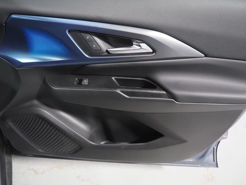 2024 Chevrolet Equinox EV 2LT *NAVIGATION, ADAPTIVE CRUISE, SAFETY ALERTS, COLOR TOUCHSCREEN, 360 VIEW CAMERAS, HEATED SEATS/STEERING, REMOTE START, POWER LIFTGATE, 19 INCH WHEELS Round Rock TX