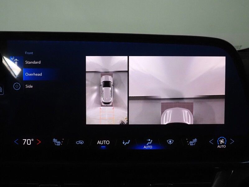 2024 Chevrolet Equinox EV 2LT *NAVIGATION, ADAPTIVE CRUISE, SAFETY ALERTS, COLOR TOUCHSCREEN, 360 VIEW CAMERAS, HEATED SEATS/STEERING, REMOTE START, POWER LIFTGATE, 19 INCH WHEELS Round Rock TX