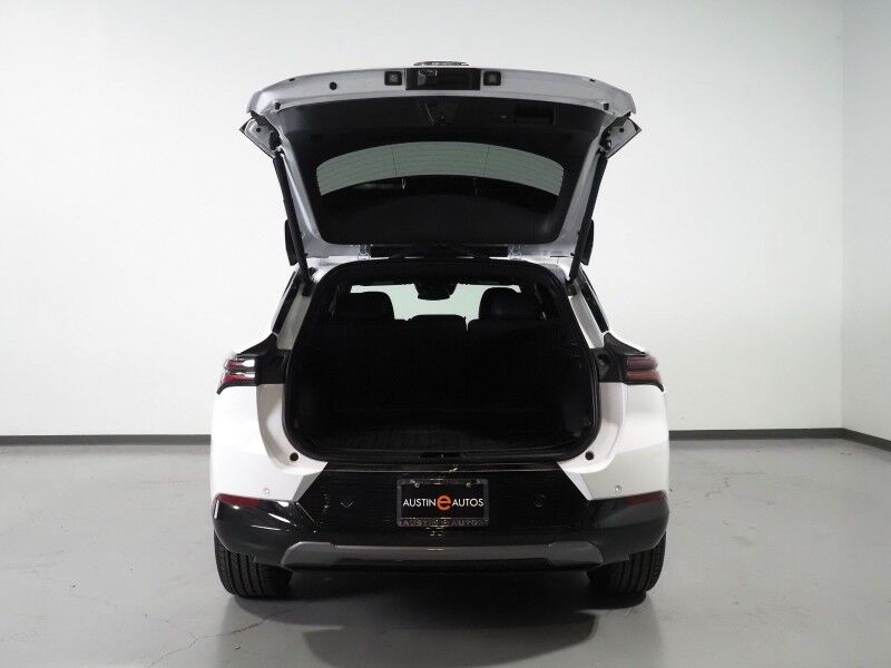 2024 Chevrolet Equinox EV 2LT *NAVIGATION, ADAPTIVE CRUISE, SAFETY ALERTS, COLOR TOUCHSCREEN, 360 VIEW CAMERAS, HEATED SEATS/STEERING, REMOTE START, POWER LIFTGATE, 19 INCH WHEELS Round Rock TX