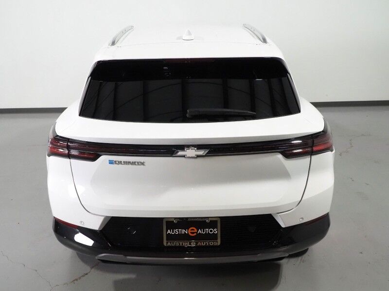 2024 Chevrolet Equinox EV 2LT *NAVIGATION, ADAPTIVE CRUISE, SAFETY ALERTS, COLOR TOUCHSCREEN, 360 VIEW CAMERAS, HEATED SEATS/STEERING, REMOTE START, POWER LIFTGATE, 19 INCH WHEELS Round Rock TX