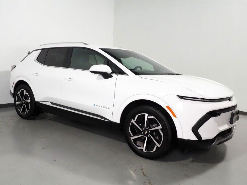 2024 Chevrolet Equinox EV 2LT *NAVIGATION, ADAPTIVE CRUISE, SAFETY ALERTS, COLOR TOUCHSCREEN, 360 VIEW CAMERAS, HEATED SEATS/STEERING, REMOTE START, POWER LIFTGATE, 19 INCH WHEELS Round Rock TX