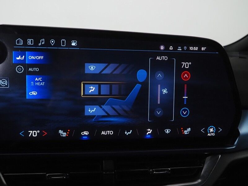 2024 Chevrolet Equinox EV 2LT *NAVIGATION, ADAPTIVE CRUISE, SAFETY ALERTS, COLOR TOUCHSCREEN, 360 VIEW CAMERAS, HEATED SEATS/STEERING, REMOTE START, POWER LIFTGATE, 19 INCH WHEELS Round Rock TX