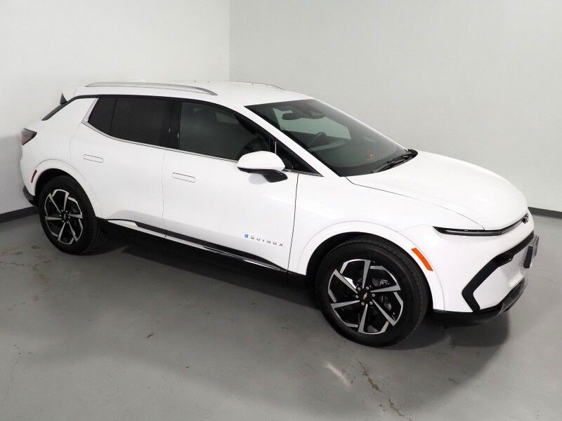 2024 Chevrolet Equinox EV 2LT *NAVIGATION, ADAPTIVE CRUISE, SAFETY ALERTS, COLOR TOUCHSCREEN, 360 VIEW CAMERAS, HEATED SEATS/STEERING, REMOTE START, POWER LIFTGATE, 19 INCH WHEELS Round Rock TX