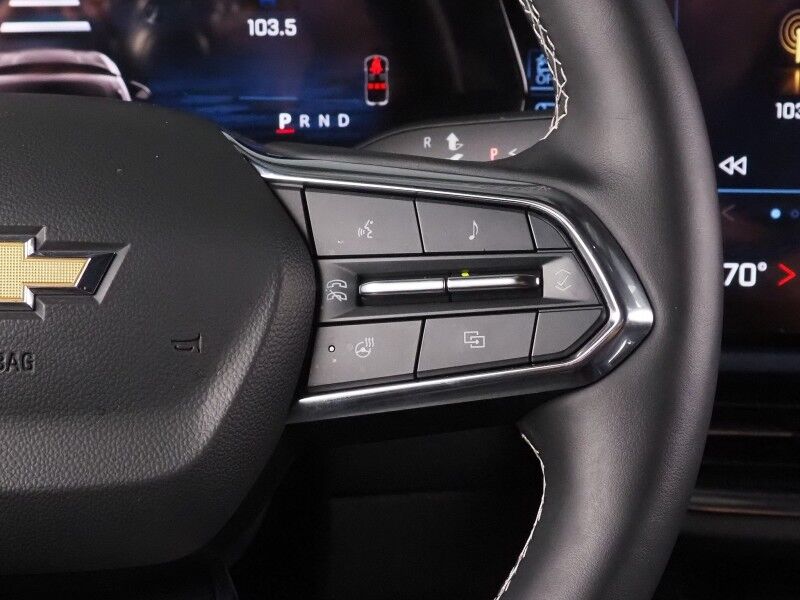 2024 Chevrolet Equinox EV 2LT *NAVIGATION, ADAPTIVE CRUISE, SAFETY ALERTS, COLOR TOUCHSCREEN, 360 VIEW CAMERAS, HEATED SEATS/STEERING, REMOTE START, POWER LIFTGATE, 19 INCH WHEELS Round Rock TX