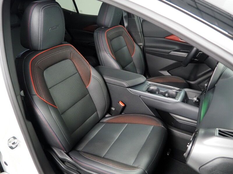 2024 Chevrolet Equinox EV 2RS AWD *NAVIGATION, ADAPTIVE CRUISE, SAFETY ALERTS, COLOR TOUCHSCREEN, 360 VIEW CAMERAS, HEATED SEATS/STEERING, REMOTE START, POWER LIFTGATE, 21 INCH WHEELS