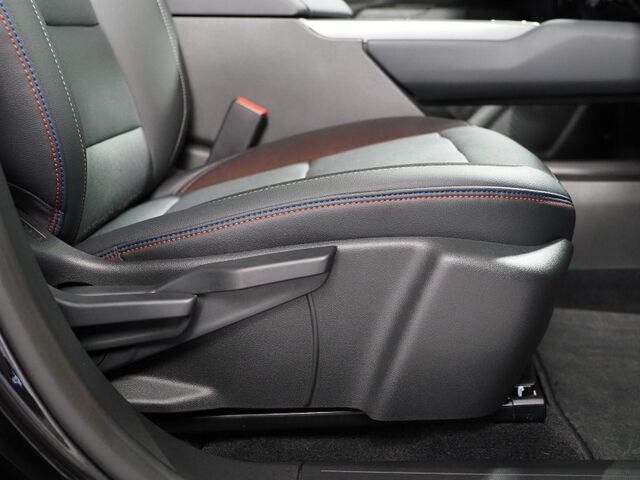 2024 Chevrolet Equinox EV 2RS Launch Edition *SUPER CRUISE, NAVIGATION, ADAPTIVE CRUISE, SAFETY ALERTS, AUTOMATIC PARKING, COLOR TOUCSCREEN, 360 CAMERAS, HEATED SEATS, HEATED STEERING, REMOTE START, POWER LIFTAGTE, 21 INCH WHEELS Round Rock TX