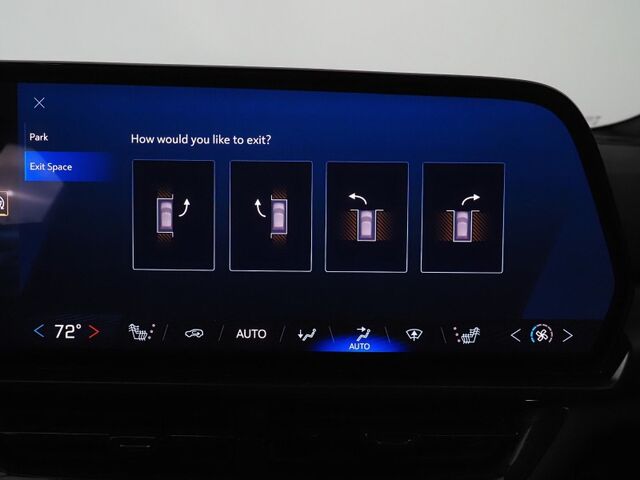 2024 Chevrolet Equinox EV 2RS Launch Edition *SUPER CRUISE, NAVIGATION, ADAPTIVE CRUISE, SAFETY ALERTS, AUTOMATIC PARKING, COLOR TOUCSCREEN, 360 CAMERAS, HEATED SEATS, HEATED STEERING, REMOTE START, POWER LIFTAGTE, 21 INCH WHEELS Round Rock TX