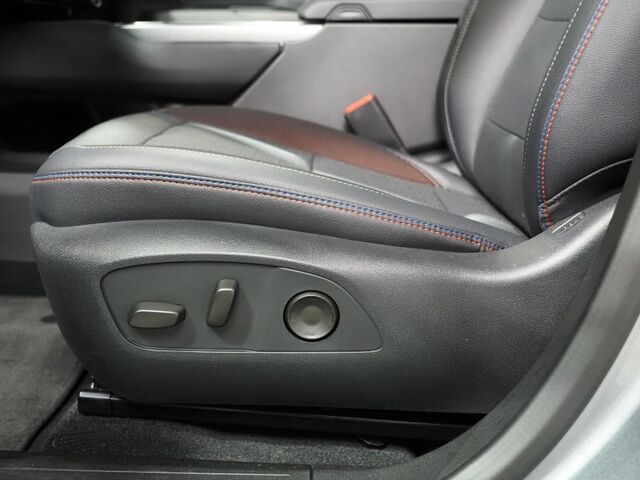 2024 Chevrolet Equinox EV 2RS *NAVIGATION, ADAPTIVE CRUISE, SAFETY ALERTS, COLOR TOUCHSCREEN, 360 VIEW CAMERAS, HEATED SEATS, HEATED STEERING, REMOTE START, POWER LIFTGATE, 21 INCH WHEELS Round Rock TX