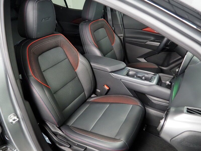 2024 Chevrolet Equinox EV 2RS *NAVIGATION, ADAPTIVE CRUISE, SAFETY ALERTS, COLOR TOUCHSCREEN, 360 VIEW CAMERAS, HEATED SEATS/STEERING, REMOTE START, POWER LIFTGATE, 21 INCH WHEELS