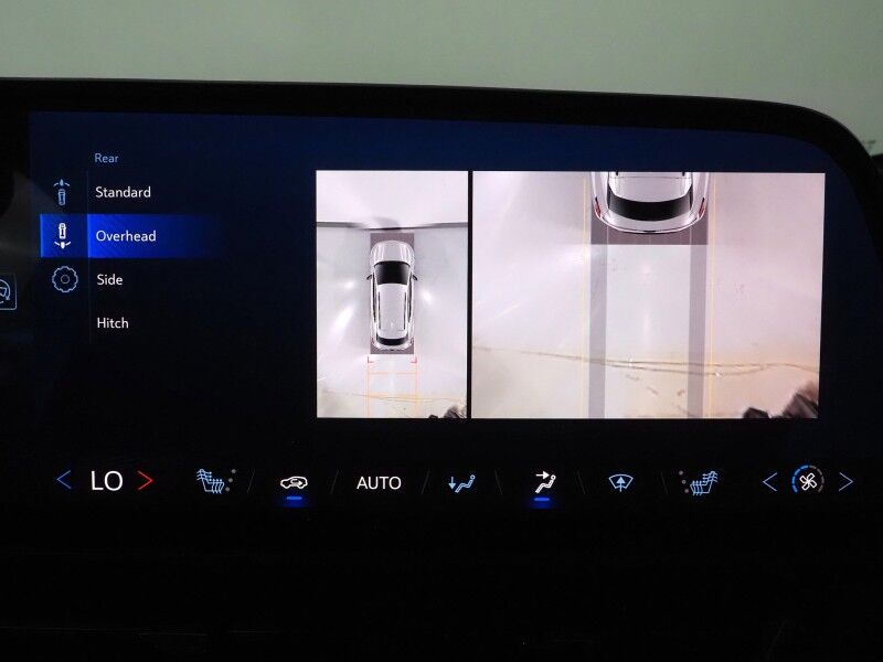 2024 Chevrolet Equinox EV 2RS *NAVIGATION, ADAPTIVE CRUISE, SAFETY ALERTS, COLOR TOUCHSCREEN, 360 VIEW CAMERAS, HEATED SEATS/STEERING, REMOTE START, POWER LIFTGATE, 21 INCH WHEELS Round Rock TX