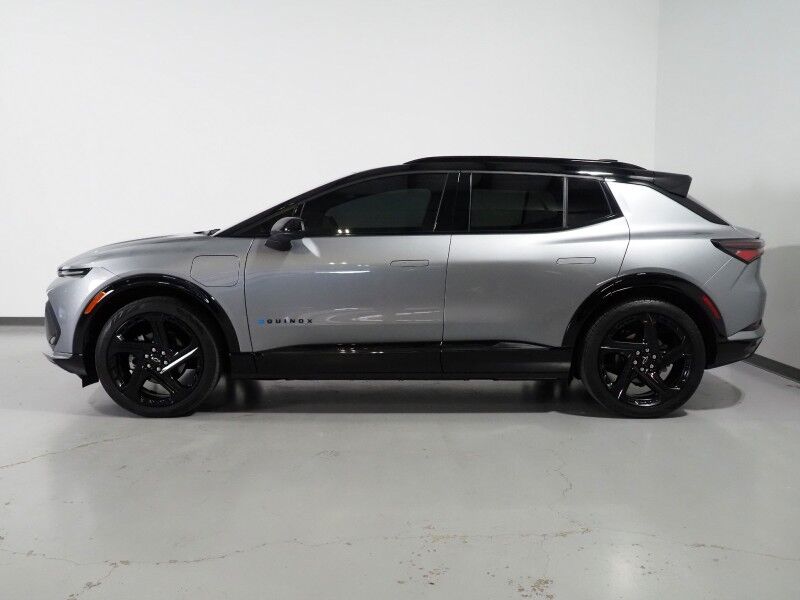 2024 Chevrolet Equinox EV 2RS *NAVIGATION, ADAPTIVE CRUISE, SAFETY ALERTS, COLOR TOUCHSCREEN, 360 VIEW CAMERAS, HEATED SEATS/STEERING, REMOTE START, POWER LIFTGATE, 21 INCH WHEELS Round Rock TX