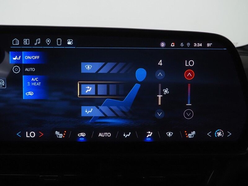 2024 Chevrolet Equinox EV 2RS *NAVIGATION, ADAPTIVE CRUISE, SAFETY ALERTS, COLOR TOUCHSCREEN, 360 VIEW CAMERAS, HEATED SEATS/STEERING, REMOTE START, POWER LIFTGATE, 21 INCH WHEELS Round Rock TX