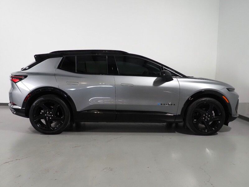 2024 Chevrolet Equinox EV 2RS *NAVIGATION, ADAPTIVE CRUISE, SAFETY ALERTS, COLOR TOUCHSCREEN, 360 VIEW CAMERAS, HEATED SEATS/STEERING, REMOTE START, POWER LIFTGATE, 21 INCH WHEELS Round Rock TX