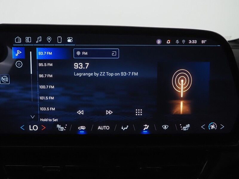 2024 Chevrolet Equinox EV 2RS *NAVIGATION, ADAPTIVE CRUISE, SAFETY ALERTS, COLOR TOUCHSCREEN, 360 VIEW CAMERAS, HEATED SEATS/STEERING, REMOTE START, POWER LIFTGATE, 21 INCH WHEELS Round Rock TX