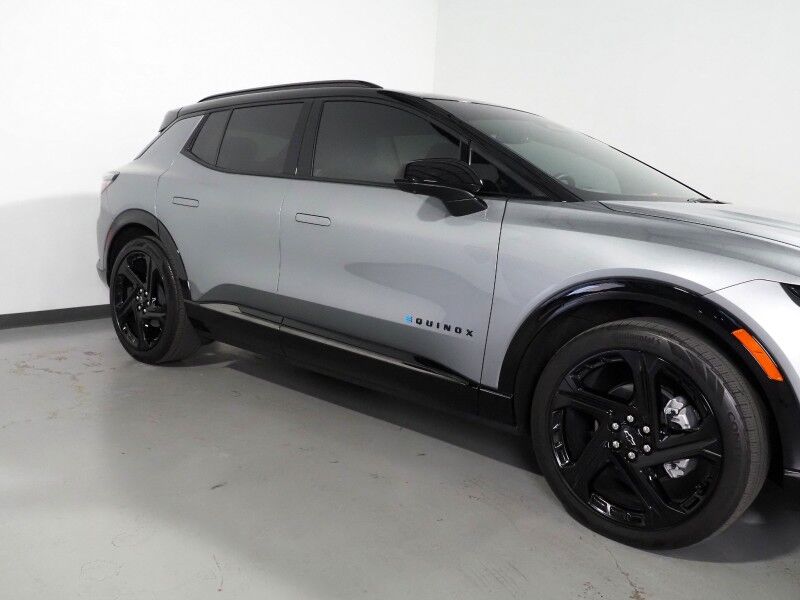 2024 Chevrolet Equinox EV 2RS *NAVIGATION, ADAPTIVE CRUISE, SAFETY ALERTS, COLOR TOUCHSCREEN, 360 VIEW CAMERAS, HEATED SEATS/STEERING, REMOTE START, POWER LIFTGATE, 21 INCH WHEELS Round Rock TX