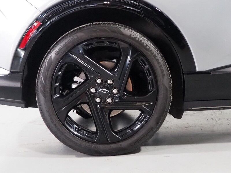 2024 Chevrolet Equinox EV 2RS *NAVIGATION, ADAPTIVE CRUISE, SAFETY ALERTS, COLOR TOUCHSCREEN, 360 VIEW CAMERAS, HEATED SEATS/STEERING, REMOTE START, POWER LIFTGATE, 21 INCH WHEELS Round Rock TX