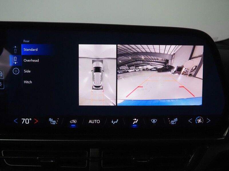 2024 Chevrolet Equinox EV 2RS *NAVIGATION, ADAPTIVE CRUISE, SAFETY ALERTS, COLOR TOUCHSCREEN, 360 VIEW CAMERAS, HEATED SEATS/STEERING, REMOTE START, POWER LIFTGATE, 21 INCH WHEELS Round Rock TX