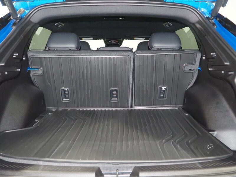 2024 Chevrolet Equinox EV 2RS *NAVIGATION, ADAPTIVE CRUISE, SAFETY ALERTS, COLOR TOUCHSCREEN, 360 VIEW CAMERAS, HEATED SEATS/STEERING, REMOTE START, POWER LIFTGATE, 21 INCH WHEELS Round Rock TX