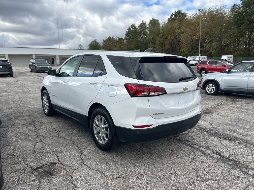 2024 Chevrolet Equinox LS Akron