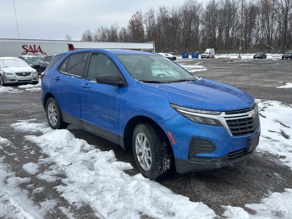 2024 Chevrolet Equinox LS Akron
