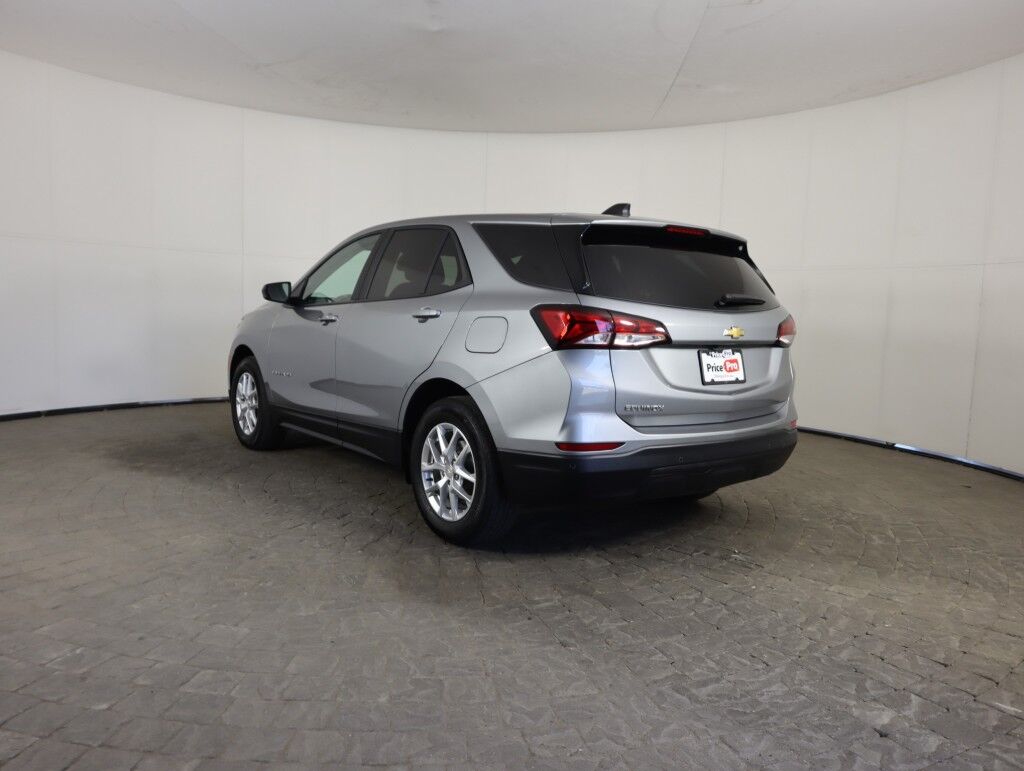 2024 Chevrolet Equinox LS Maumee OH