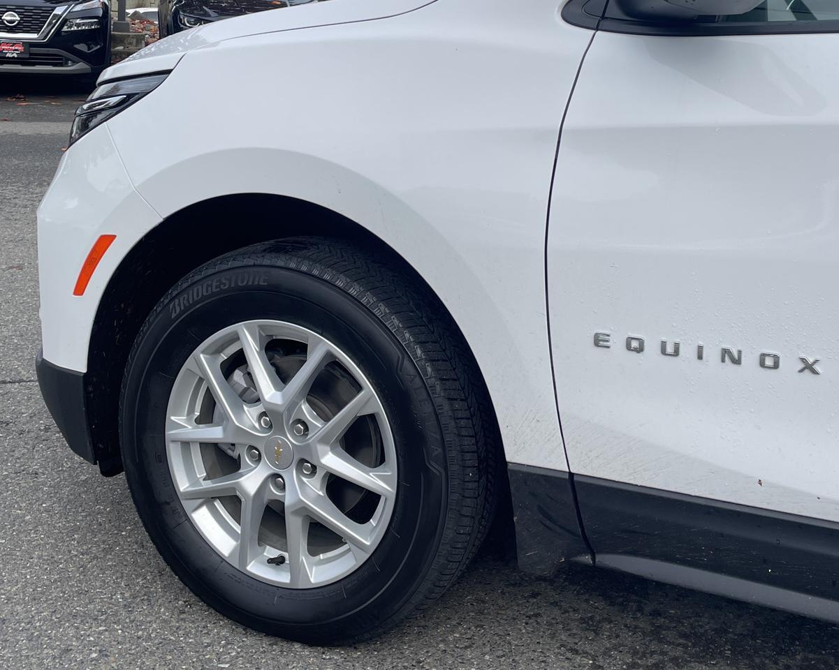 2024 Chevrolet Equinox LS Sport Utility 4D