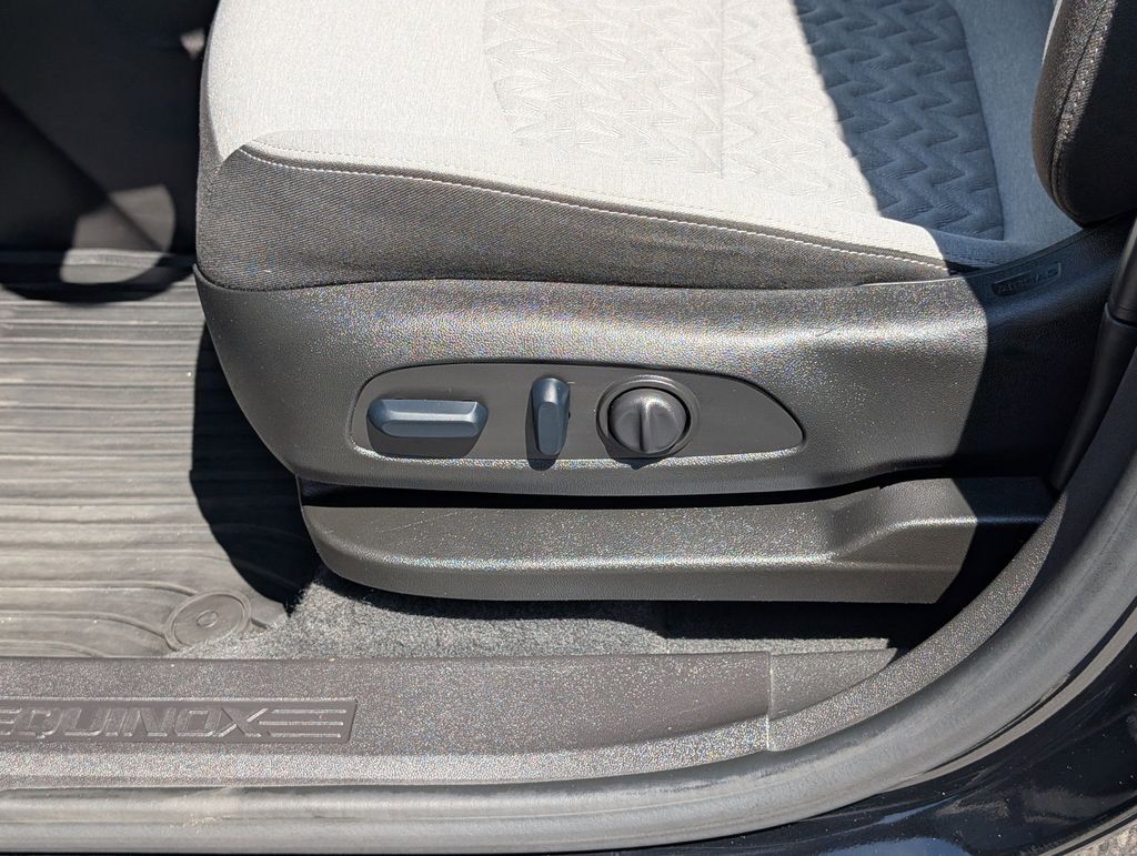 2024 Chevrolet Equinox LS Hunt Valley MD