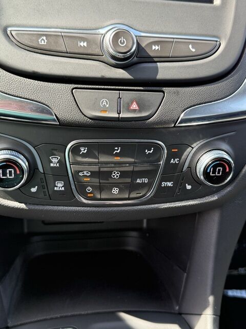 2024 Chevrolet Equinox LT  TX