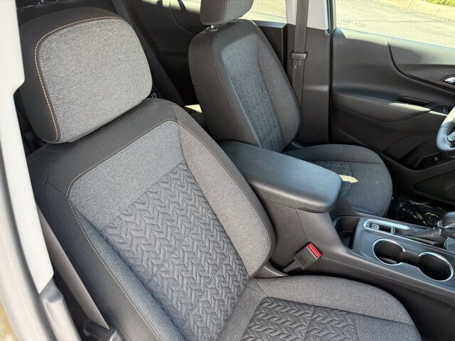 2024 Chevrolet Equinox LT  TX
