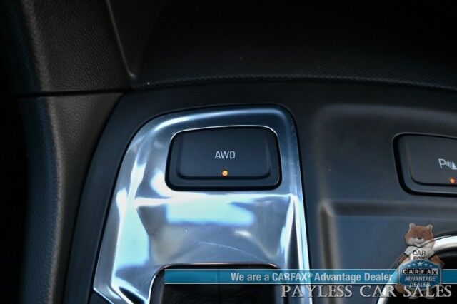 2024 Chevrolet Equinox LT / AWD / Auto Start / Driver Confidence II Pkg / Power & Heated Cloth Seats / Blind Spot Alert / Lane Watch & Forward Collision / Apple CarPlay & Android Auto / Keyless Entry & Start / Back Up Cam / 1-Owner Anchorage AK