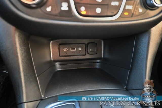 2024 Chevrolet Equinox LT / AWD / Auto Start / Driver Confidence II Pkg / Power & Heated Cloth Seats / Blind Spot Alert / Lane Watch & Forward Collision / Apple CarPlay & Android Auto / Keyless Entry & Start / Back Up Cam / 1-Owner Anchorage AK
