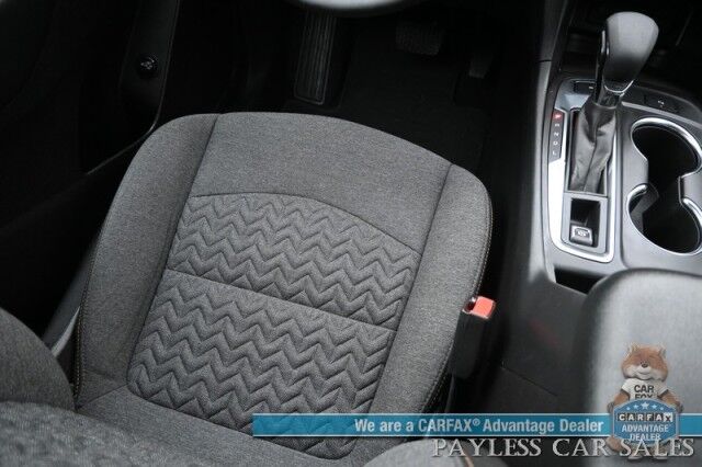 2024 Chevrolet Equinox LT / AWD / Auto Start / Driver Confidence II / Power & Heated Cloth Seats / Lane Depart & Blind Spot / Forward Collision Warning / Apple CarPlay & Android Auto / Back Up Cam / Keyless Entry & Start / 30 MPG / 1-Owner Anchorage AK