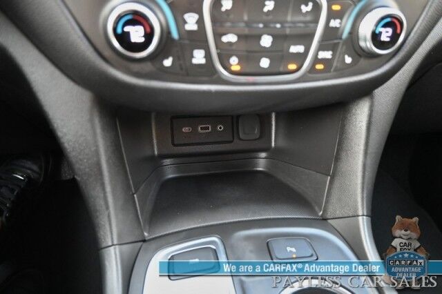 2024 Chevrolet Equinox LT / AWD / Auto Start / Driver Confidence II / Power & Heated Cloth Seats / Lane Departure & Blind Spot Alert / Forward Collision Warning / Apple CarPlay & Android Auto / Back Up Camera / 30 MPG / 1-Owner Anchorage AK