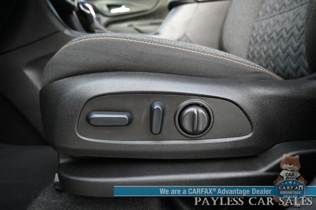 2024 Chevrolet Equinox LT / AWD / Auto Start / Driver Confidence II / Power & Heated Cloth Seats / Lane Departure & Blind Spot Alert / Forward Collision Warning / Apple CarPlay & Android Auto / Back Up Camera / 30 MPG / 1-Owner Wasilla AK