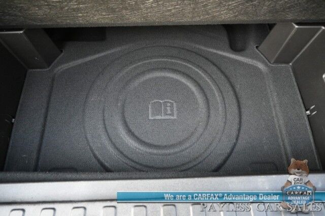 2024 Chevrolet Equinox LT / AWD / Auto Start / Driver Confidence II / Power & Heated Cloth Seats / Lane Departure & Blind Spot Alert / Forward Collision Warning / Apple CarPlay & Android Auto / Back Up Camera / 30 MPG / 1-Owner Anchorage AK