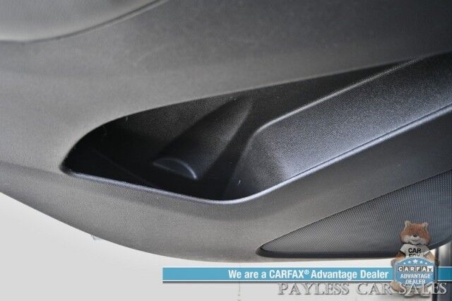 2024 Chevrolet Equinox LT / AWD / Auto Start / Driver Confidence II / Power & Heated Seats / Lane Departure & Blind Spot / Forward Collision Warning / Apple CarPlay & Android Auto / Back Up Camera / Keyless Entry & Start / 30 MPG / 1-Owner Anchorage AK