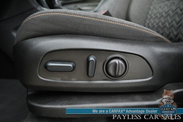 2024 Chevrolet Equinox LT / AWD / Auto Start / Driver Confidence II / Power & Heated Seats / Lane Departure & Blind Spot / Forward Collision Warning / Apple CarPlay & Android Auto / Back Up Camera / Keyless Entry & Start / 30 MPG / 1-Owner Anchorage AK