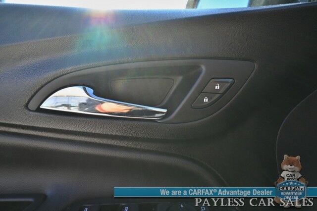 2024 Chevrolet Equinox LT / AWD / Auto Start / Driver Confidence II / Power & Heated Seats / Lane Departure & Blind Spot / Forward Collision Warning / Apple CarPlay & Android Auto / Back Up Camera / Keyless Entry & Start / 30 MPG / 1-Owner Anchorage AK