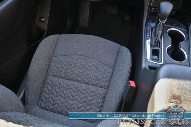 2024 Chevrolet Equinox LT / AWD / Auto Start / Driver Confidence II / Power & Heated Seats / Lane Departure & Blind Spot / Forward Collision Warning / Apple CarPlay & Android Auto / Back Up Camera / Keyless Entry & Start / 30 MPG / 1-Owner Anchorage AK