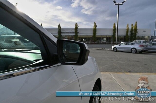 2024 Chevrolet Equinox LT / AWD / Auto Start / Power Premium Cloth Seats / Forward Collision Alert / Lane Departure & Blind Spot Alert / Apple CarPlay & Android Auto / USB & Aux Input / Back Up Camera / 1-Owner Anchorage AK