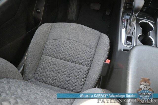 2024 Chevrolet Equinox LT / AWD / Auto Start / Power Premium Cloth Seats / Forward Collision Alert / Lane Departure & Blind Spot Alert / Apple CarPlay & Android Auto / USB & Aux Input / Back Up Camera / 1-Owner Anchorage AK